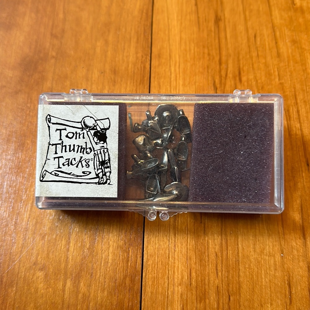 Garden themed thumb tacks